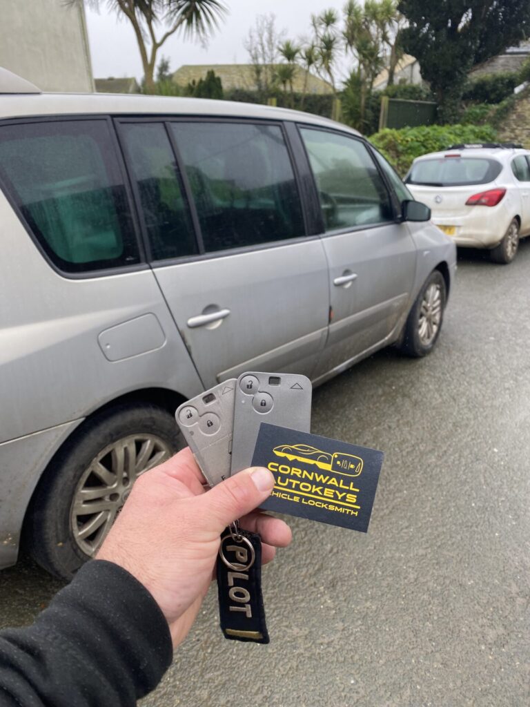 Auto locksmith Newquay — key fob repair