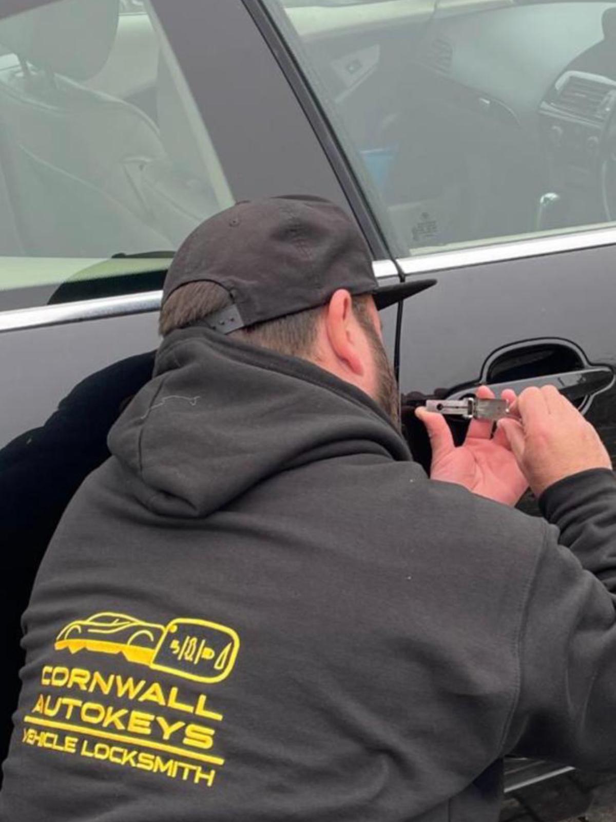 Auto locksmith work by Cornwall Autokeys
